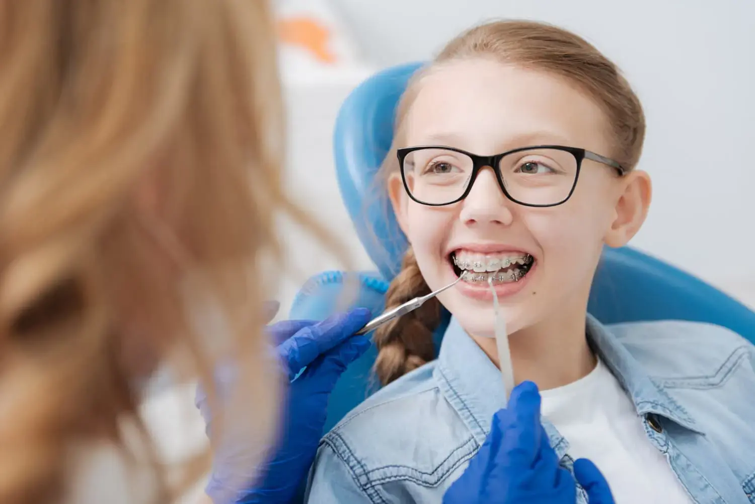 Early orthodontic evaluation for children at Limestone Hills Orthodontics in Austin, TX with Dr. Rodrigo Viecilli. Early orthodontic evaluation for children at Limestone Hills Orthodontics in Austin, TX with Dr. Rodrigo Viecilli.